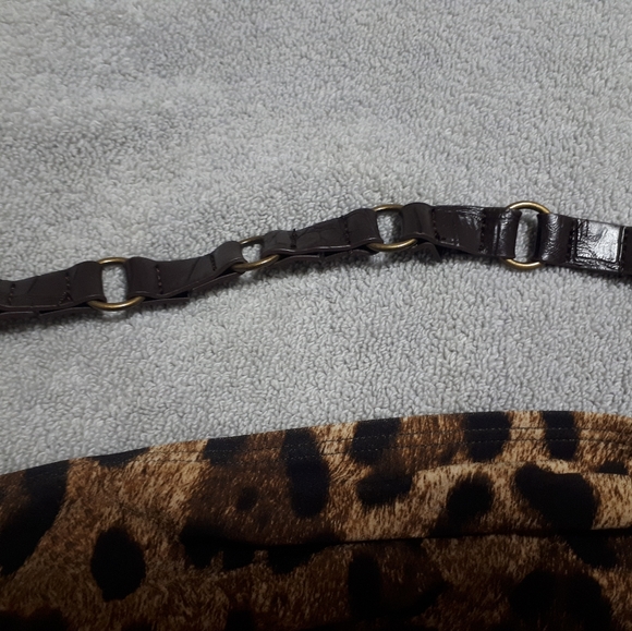 Ladies full piece leopard bathing suit. - Picture 12 of 13